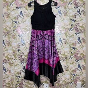 Chic Asymmetrical Black and Purple Dress